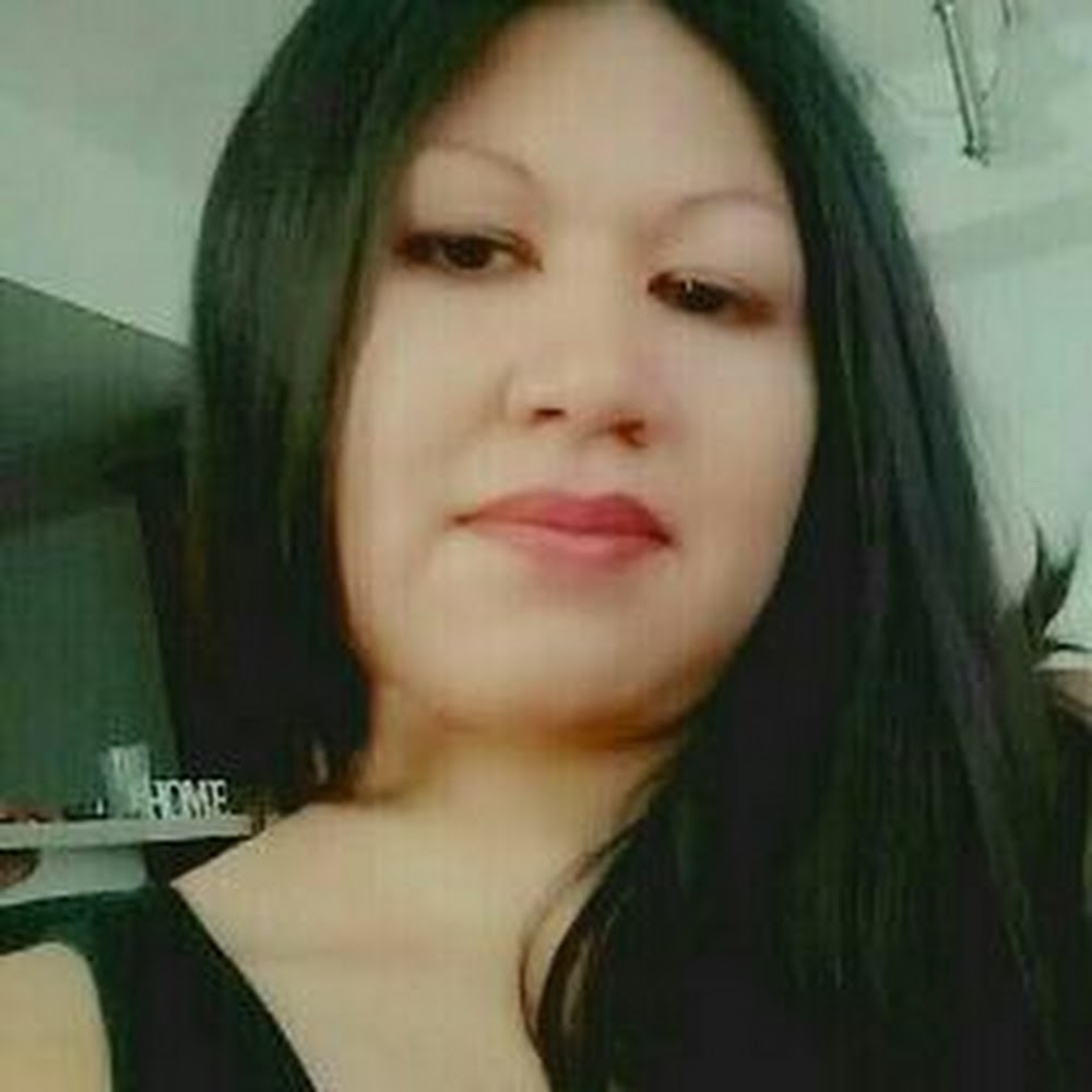 Meet your Posher, Desiree
